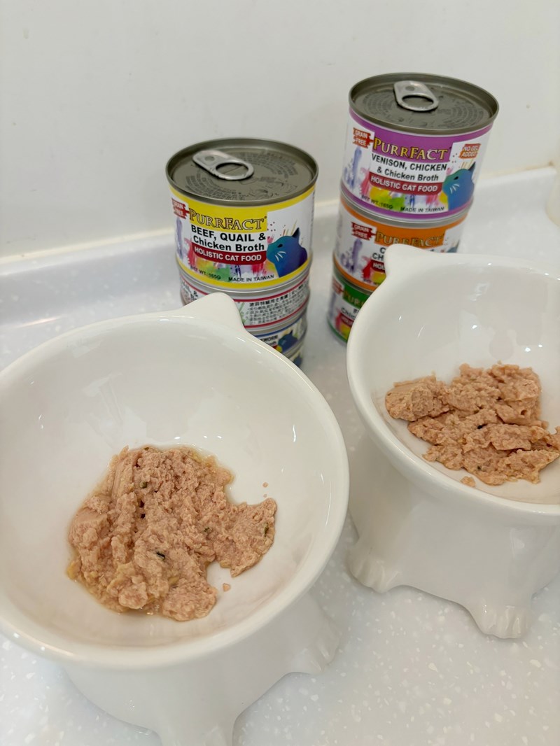 女人知己試用大隊,口碑行銷,部落客行銷,PURRFACT 波菲特貓用主食罐,主食罐,PURRFACT波菲特,貓主食罐,貓罐,PURRFACT波菲特貓用主食罐,魚肉蔓越莓主食罐,鮮嫩雞主食罐,鹿肉雞肉主食罐,牛肉鵪鶉貓主食罐,干貝蠶蛹配方,鱷魚肉白木耳配方,雞肉魚肉配方,安心鶉配方,評價,體驗,適口性佳,心得,成貓適用,高齡貓適用,質地是慕絲狀